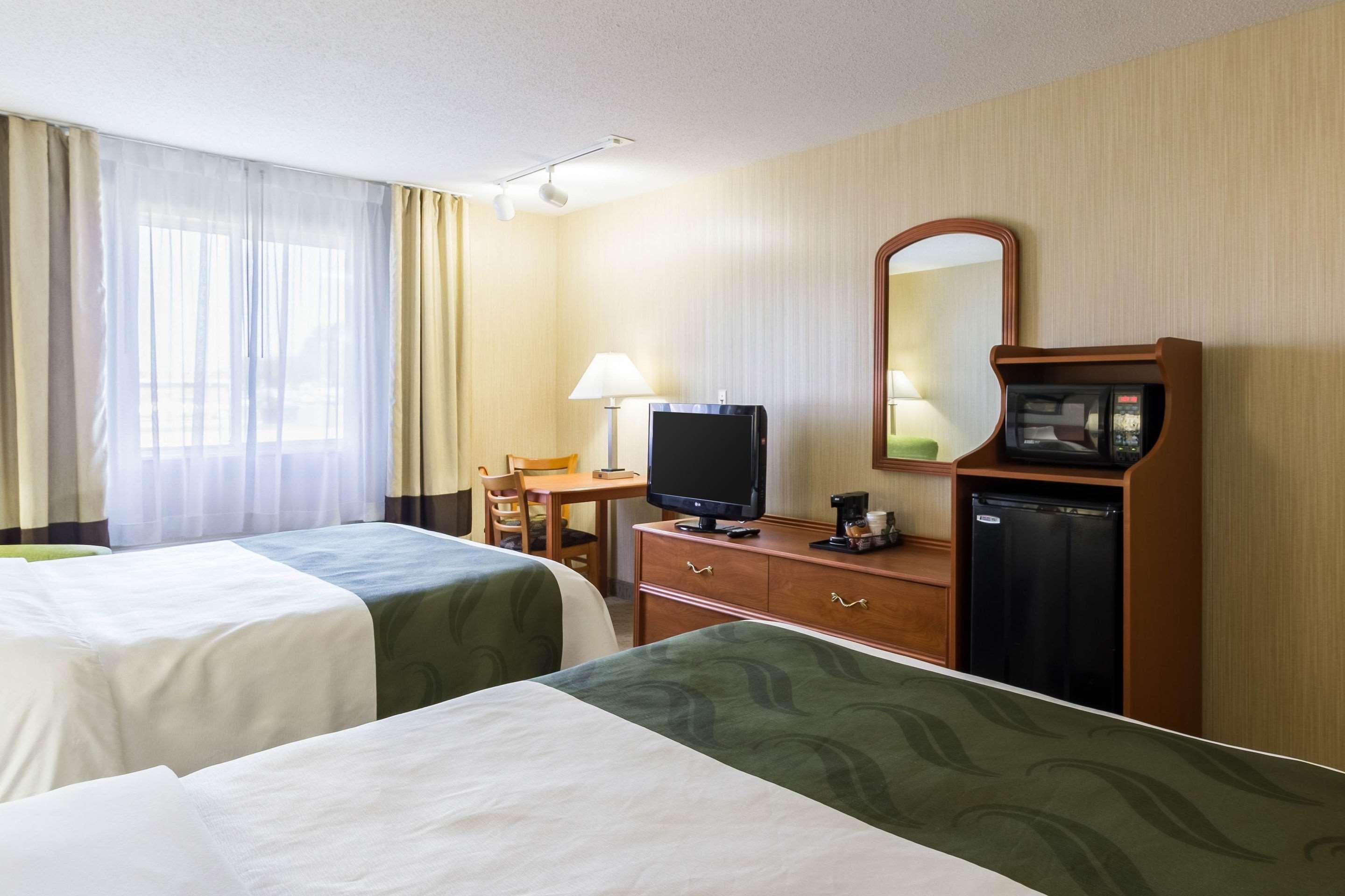 Quality Inn Marshall Mn Near University Eksteriør bilde