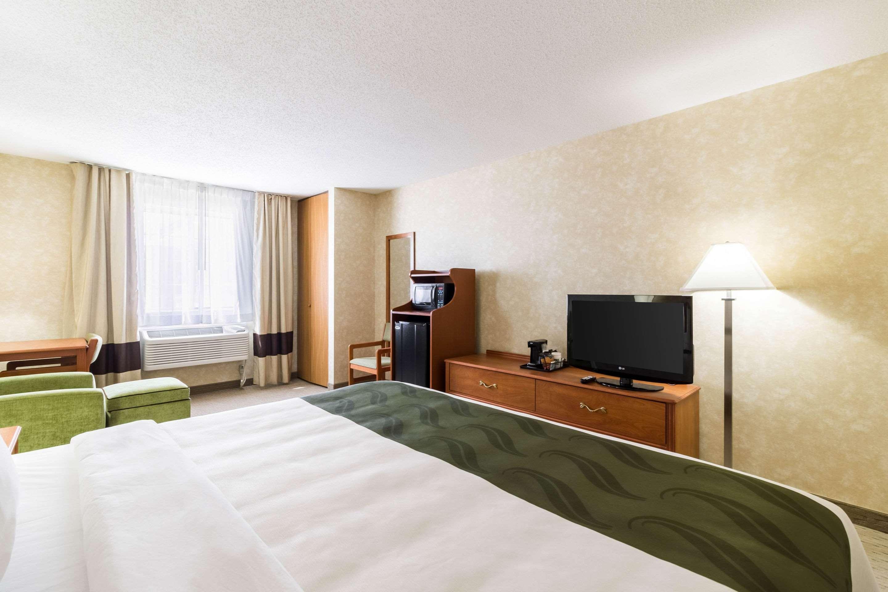 Quality Inn Marshall Mn Near University Eksteriør bilde